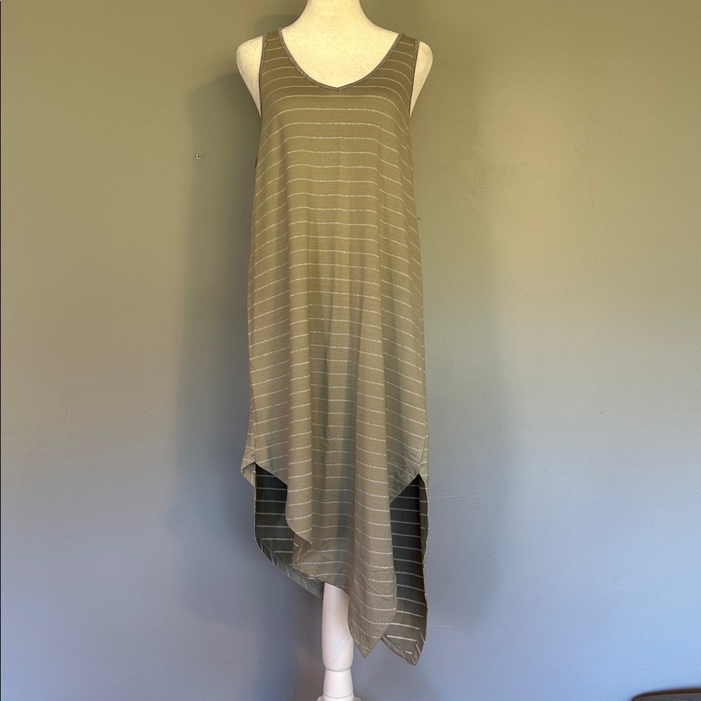Hem & Thread Sleeveless Green and Silver Midi Dress, Size Small